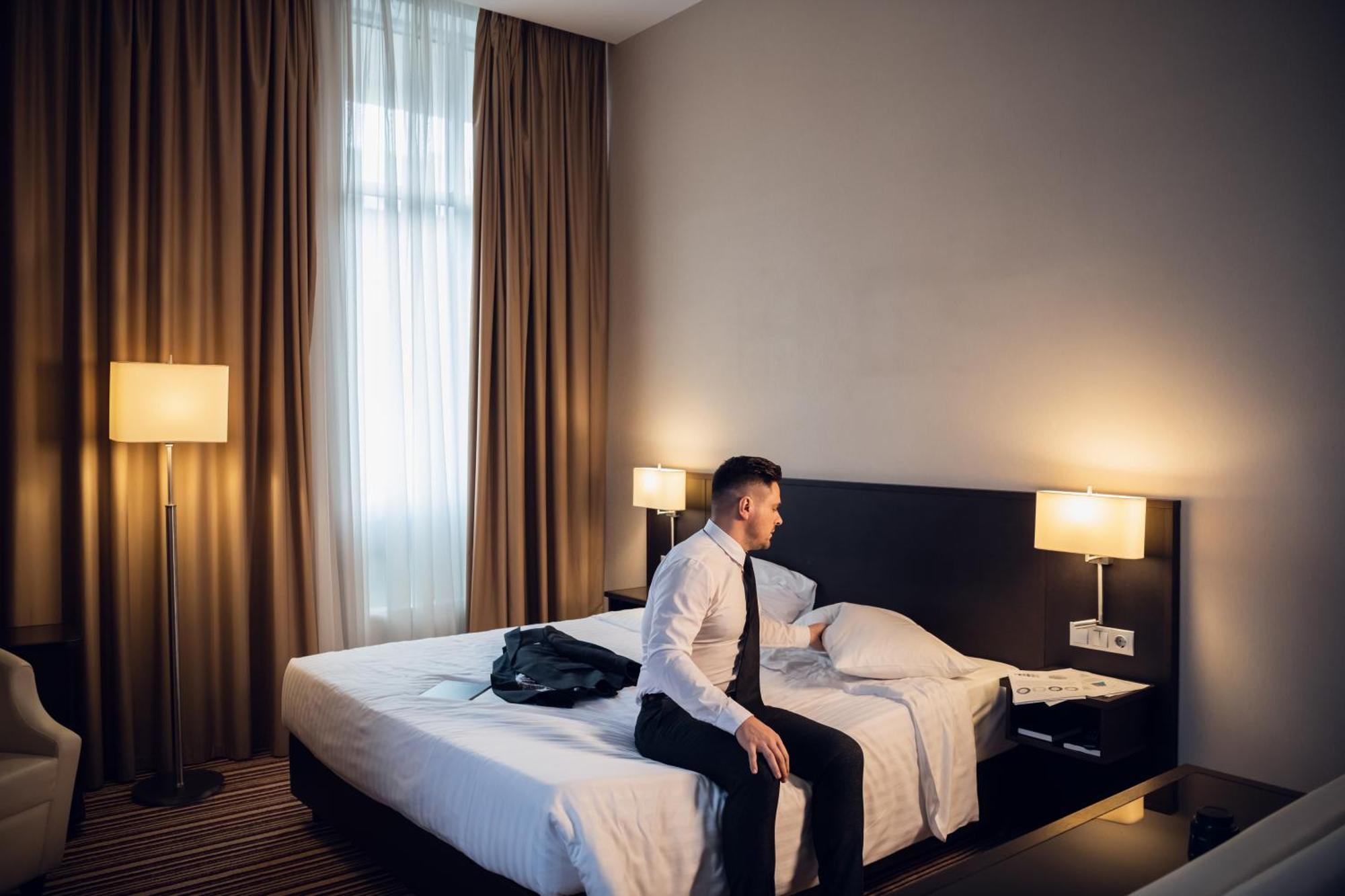 Tela Plaza Near Igi Airport Hotel 4*